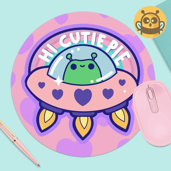 This image shows an hand-drawn adorable mousepad, Hi Cutie Pie Alien Mousepad, which is available to purchase from HunnieByte.com